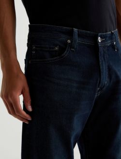 Graduate Pisa Tailored Leg AG Cloud Soft Denim™ MENS BOTTOMS Photo 3