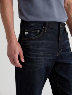 Everett 2 Years Emmet AG-ed™ Slim Straight Denim MENS BOTTOMS Photo 4