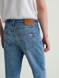 Kace 28 18 Years Folsom AG-ed™ Modern Straight Denim MENS BOTTOMS Photo 7