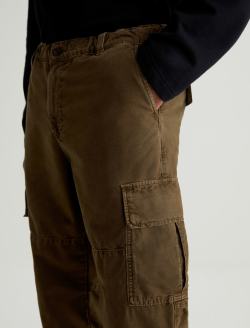 Kace 28 Cargo Sulfur Shady Moss Modern Straight MENS BOTTOMS Photo 4