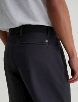 Bay Short True Black Airluxe™ Athletic Fit MENS BOTTOMS Photo 7