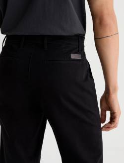 Wanderer Chino Pant Pure Black Slim Straight Chino MENS BOTTOMS Photo 7