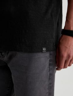 Bryce Crew True Black Classic Linen Tee MENS TOPS Photo 6