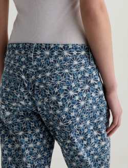 Ex-Boyfriend Jean Stars On Denim Slouchy Slim Fit WOMENS BOTTOMS Photo 7