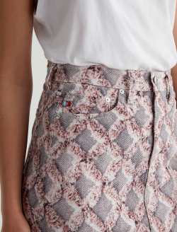 Tefi Skirt Diamond Fray Big Pink Art Project High-Waisted Midi Skirt WOMENS BOTTOMS Photo 4
