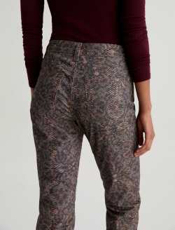 Mari SUD Pant Tribal Snake Skin Sueded Mid-Rise Slim Straight WOMENS BOTTOMS Photo 7