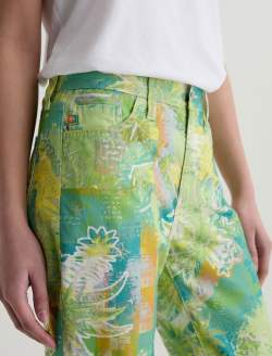 Brinley SUD Tropical Garden Art Project Mid-Rise Straight WOMENS BOTTOMS Photo 4