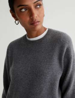 Gemma Crew Equinox Charcoal Relaxed Crew Neck Cashmere Sweater WOMENS TOPS Photo 4