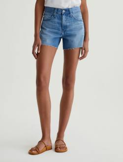 Halle Short