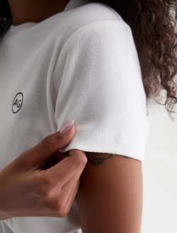 Sadie Crew AG Chest Logo Powder 90's Vintage Crop Tee WOMENS TOPS Photo 6