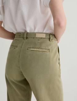 Caden Straight Sulfur Basil Relaxed Chino WOMENS BOTTOMS Photo 7
