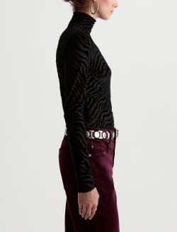 Chels Velvet Turtleneck Wild Lines Slim Rib Knit WOMENS TOPS Photo 4