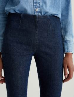 Mari Crop 360° Hyacinth Pull On Mid-Rise Slim Straight WOMENS BOTTOMS Photo 4