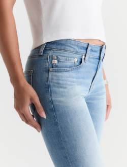 Sandra Petite Jean 18 Years Bisou Low-Rise Straight WOMENS BOTTOMS Photo 4