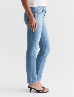Sandra Petite Jean 18 Years Bisou Low-Rise Straight WOMENS BOTTOMS Photo 5