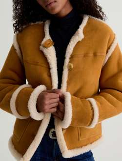 Marlo Shearling Jacket Cinnamon/Powder Shearling Jacket WOMENS TOPS Photo 3