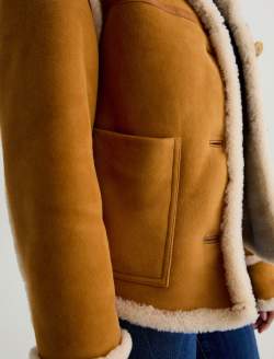 Marlo Shearling Jacket Cinnamon/Powder Shearling Jacket WOMENS TOPS Photo 6