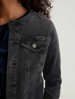 Robyn Jacket Nebula Collarless Slim Trucker WOMENS TOPS Photo 6