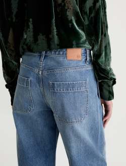 Mercer Jean Vibrato Cuffed High-Rise Barrel WOMENS BOTTOMS Photo 7