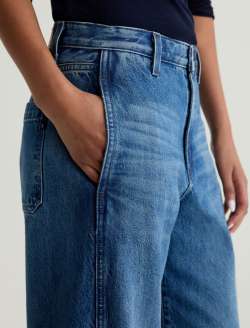 Mercer Nouveau Cuffed High-Rise Barrel WOMENS BOTTOMS Photo 4