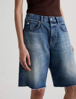 Hattie Short Nostalgia High-Rise Bermuda WOMENS BOTTOMS Photo 4