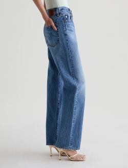 Women Sydney Jean Candid at AG Jeans Official Store