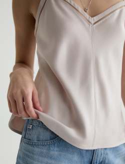 Scarlet Cami Yucca Shadow V-Neck Tank WOMENS TOPS Photo 6