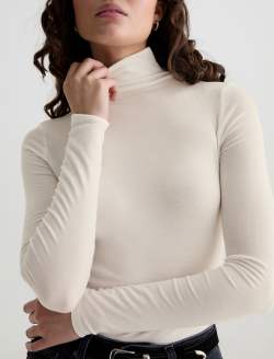 Chels Turtleneck Powder Slim Turtleneck WOMENS TOPS Photo 3