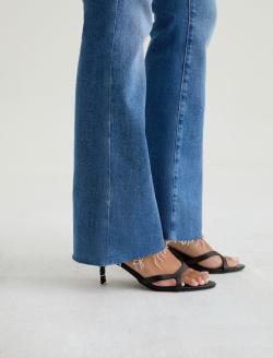 Farrah Boot Crop Iris Mid-Rise Boot WOMENS BOTTOMS Photo 12