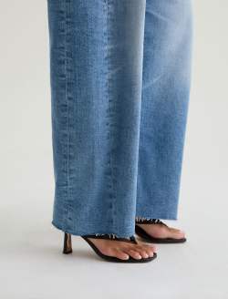 Hattie Crop Helios High-Rise Barrel WOMENS BOTTOMS Photo 12
