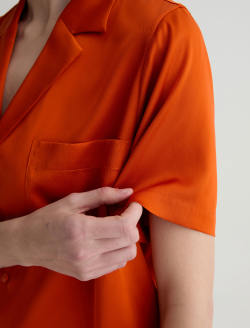 Kieran Shirt Tabasco Silk Camp Shirt WOMENS TOPS Photo 6